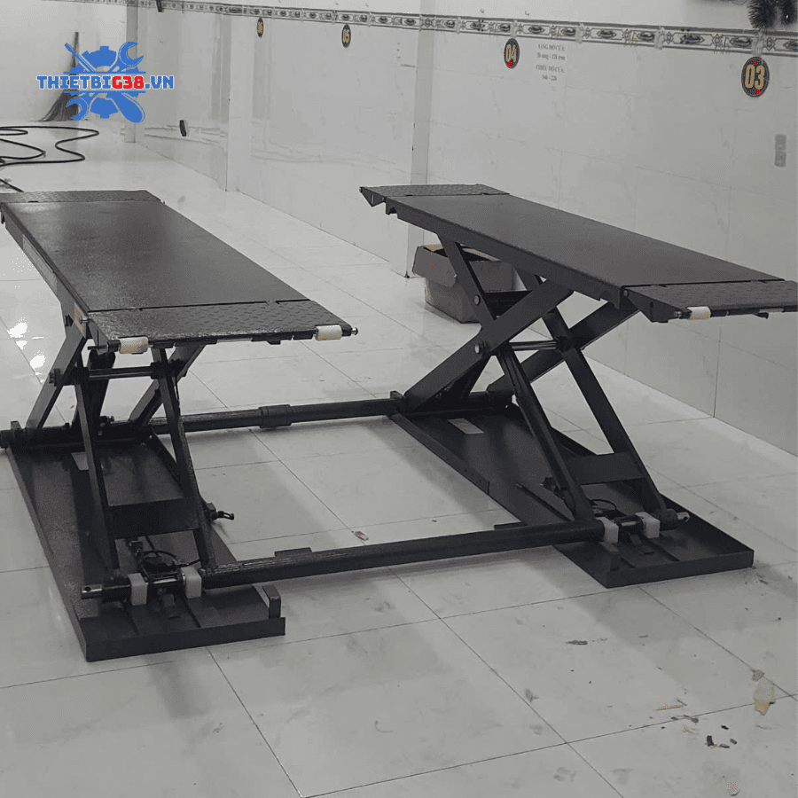 Lắp Đặt Bàn Giao Thiết Bị Chăm Sóc Xe Và Thiết Bị Làm Lốp Ô Tô Cho Anh Định Tại Bà Rịa Vũng Tàu