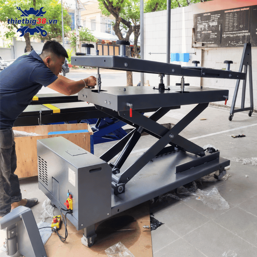Bàn Nâng Pin Cho Xe Điện UNILINER ULJS-1509 1,5 Tấn